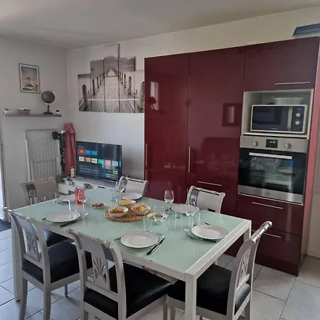 Duplex A 500 M De La شقة بارْباتْرْ